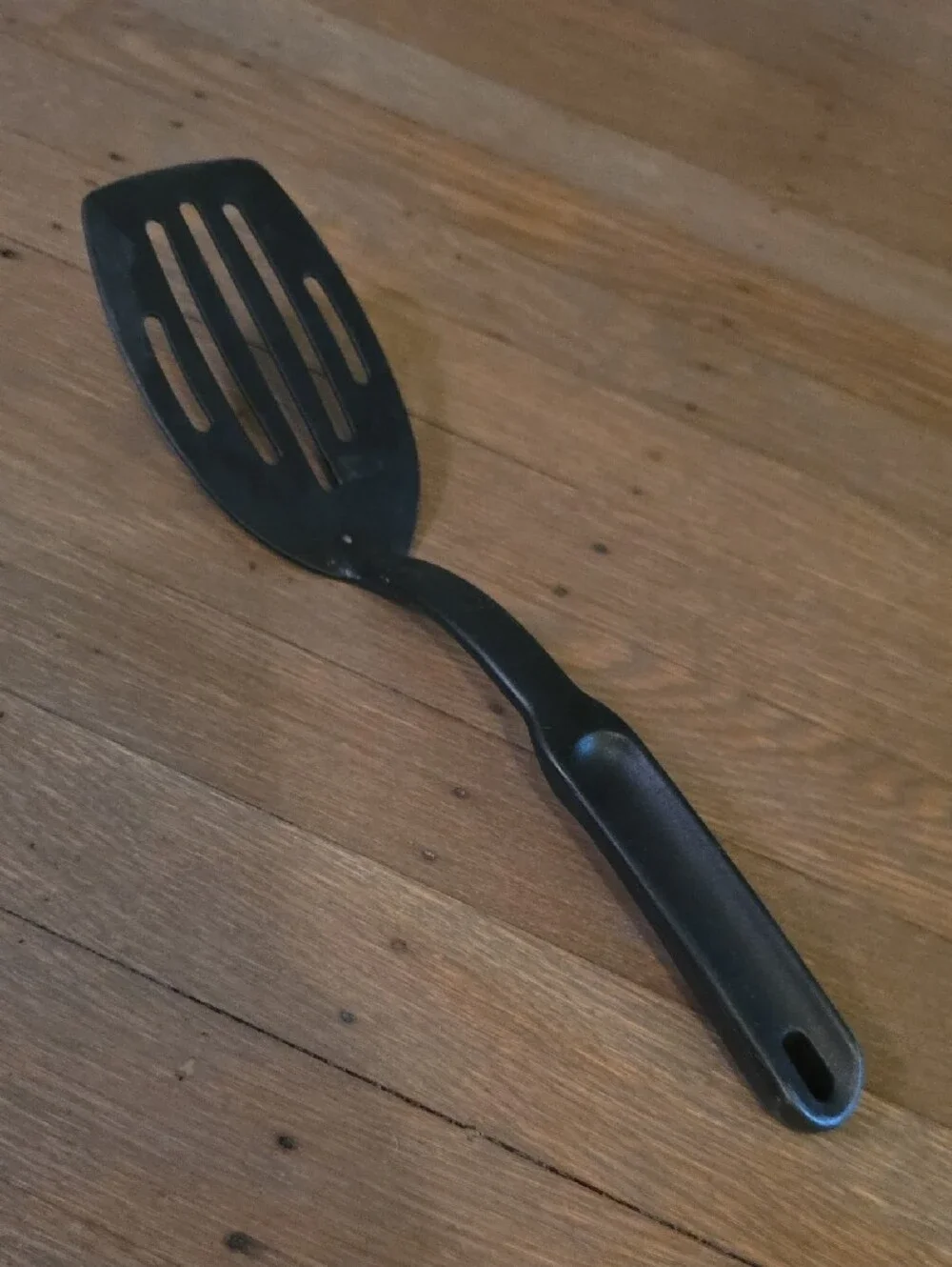 The Pampered Chef : Pasta Server & Slotted Turner Spatula -Set Of 2